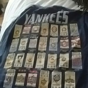 Price drop YANKEES HISTORY T SHIRT  1923_2009